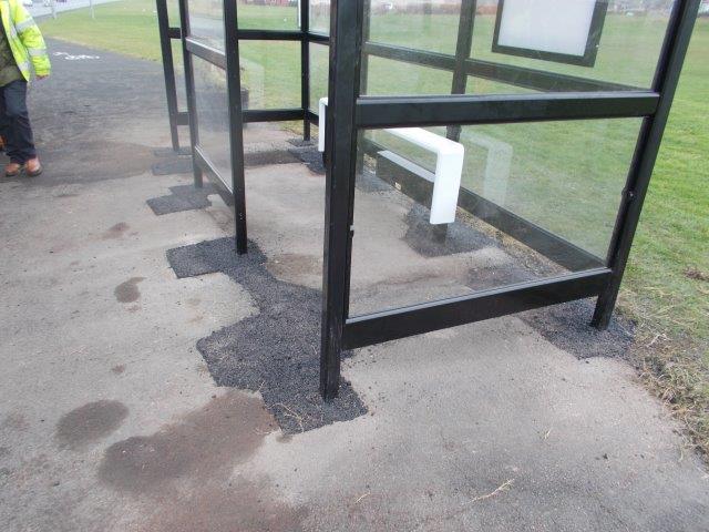 Example 005 - Bus Shelters